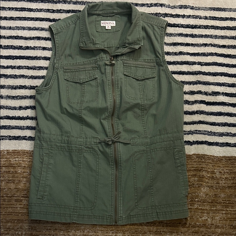 Merona Olive Green Sleeveless Vest